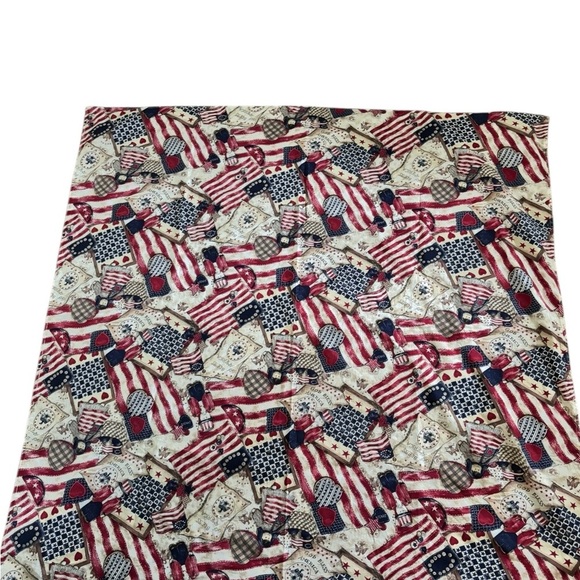 Americana God Bless America Square Lightweight Tablecloth Sz 43X43” Cotton Blend - Picture 1 of 2